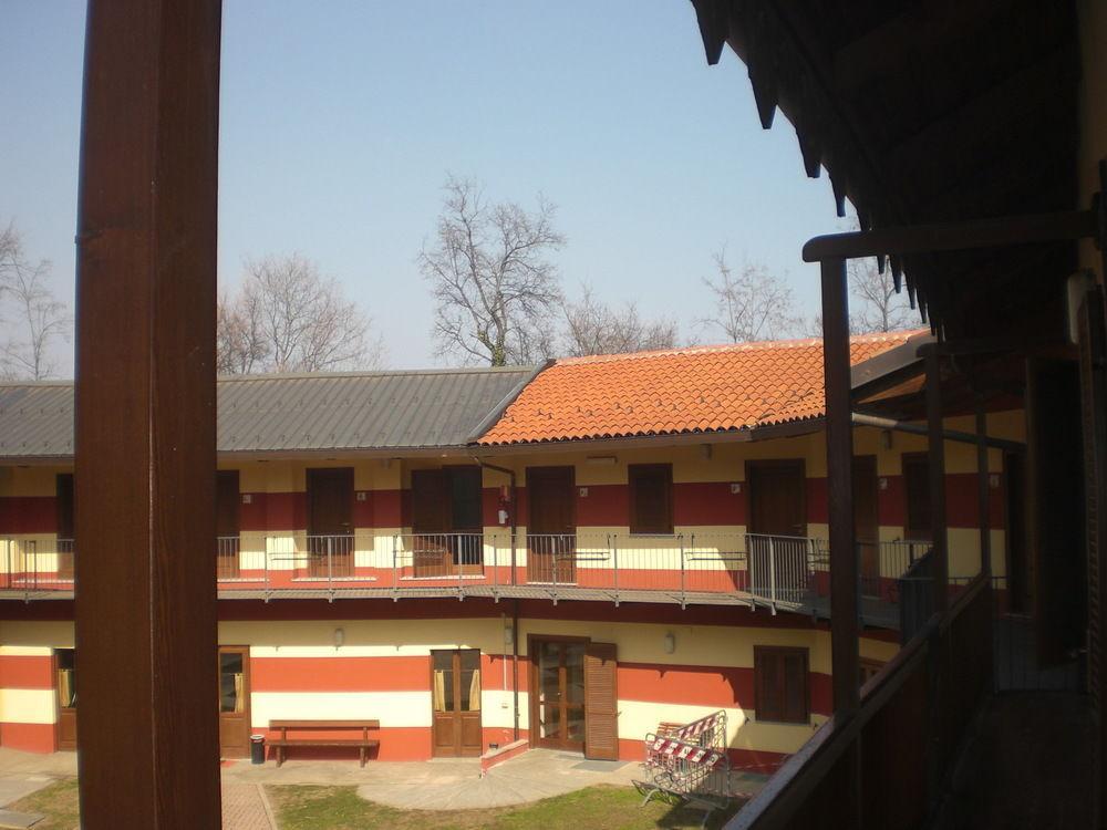 Cascina Govean 알피냐노 외부 사진