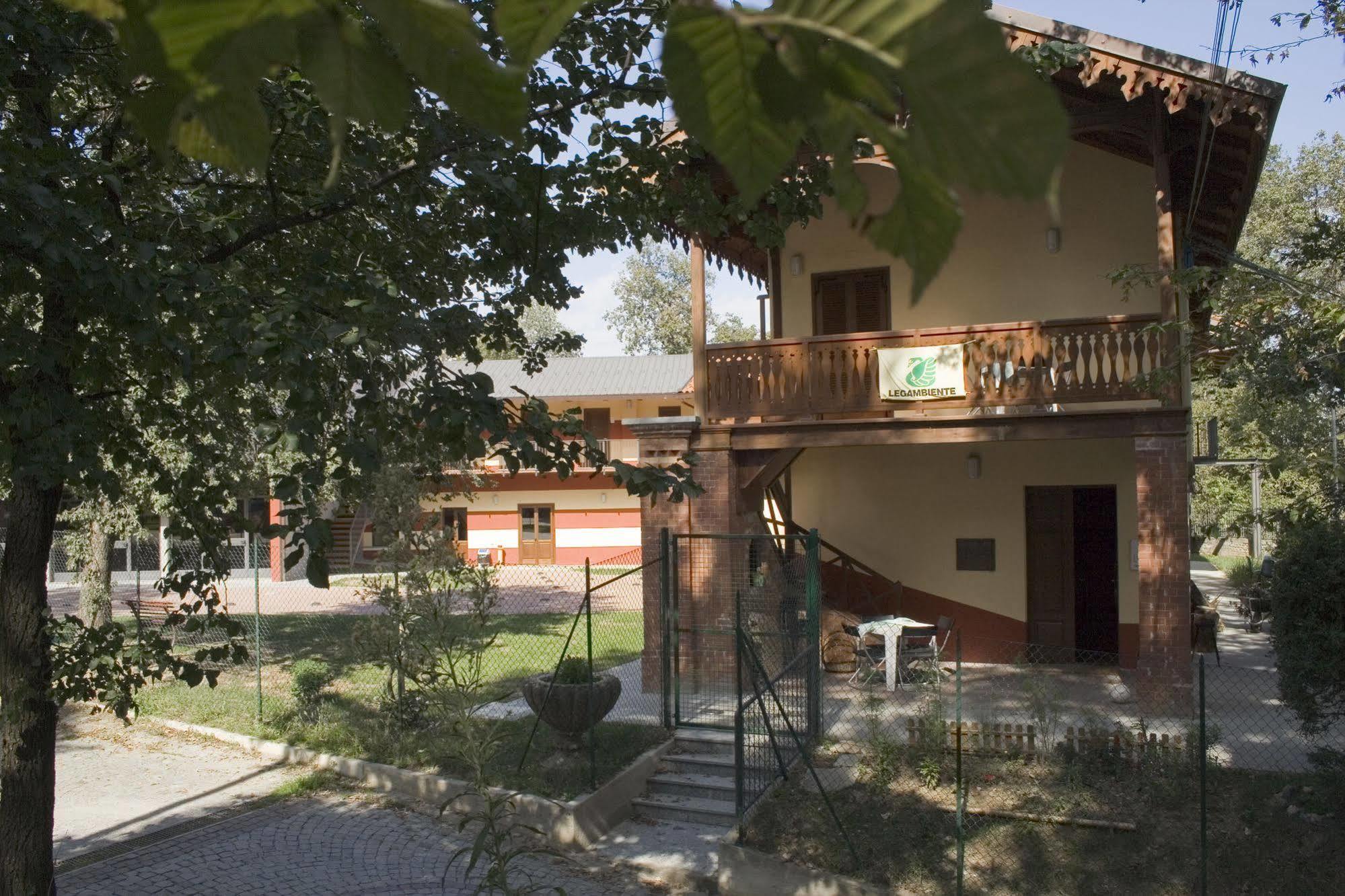 Cascina Govean 알피냐노 외부 사진